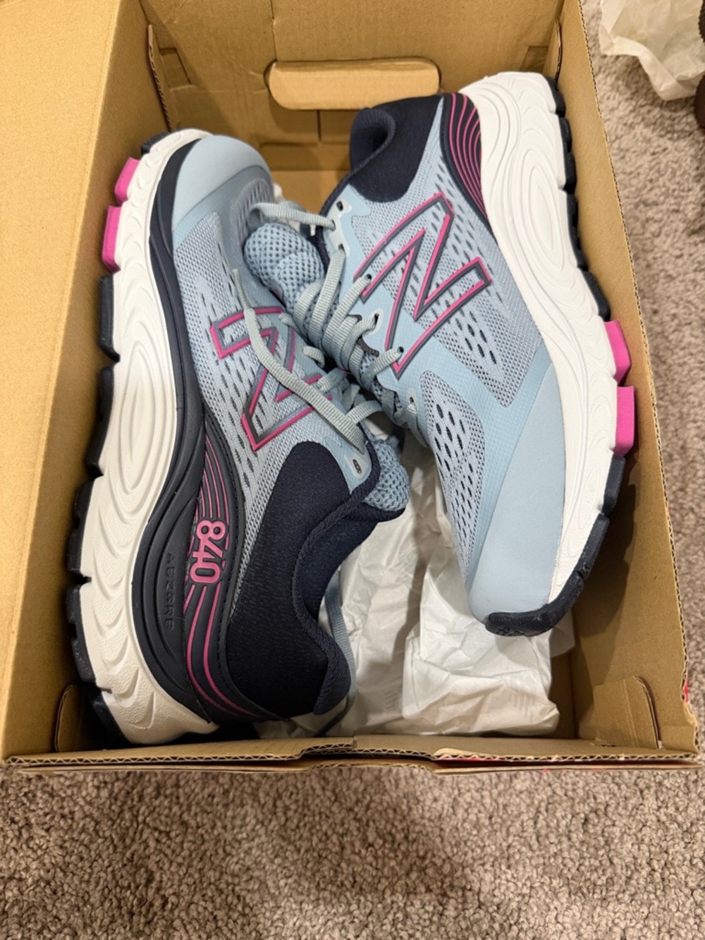New Balance Women's Athletic Running Shoes Size 9.5 2E Extra Wide